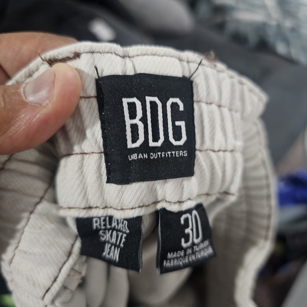 BDG Relaxed Skater Jeans Size 30 - Picture 10 of 16